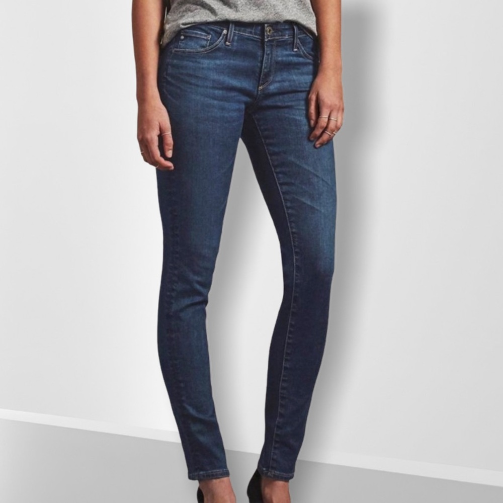 AG The Stilt Cigarette Leg Jeans Size 27R